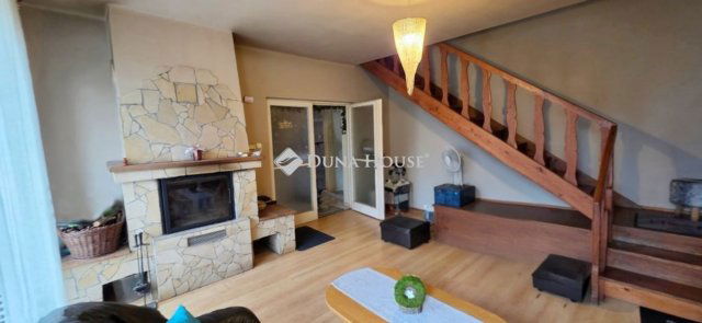 Eladó családi ház, Szombathelyen 85 M Ft, 5 szobás