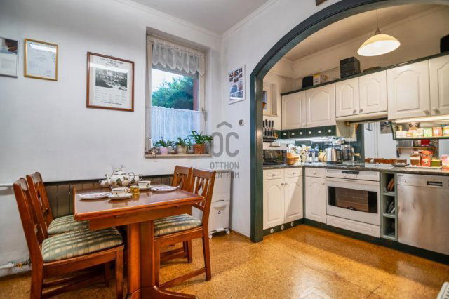 Eladó családi ház, Budapesten, XV. kerületben 194 M Ft, 6 szobás