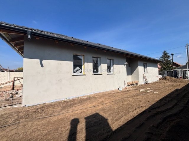 Eladó családi ház, Gyálon, Krúdy Gyula utcában 130 M Ft