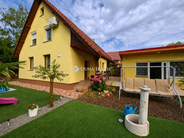 Eladó családi ház, Sülysápon 112 M Ft, 5 szobás