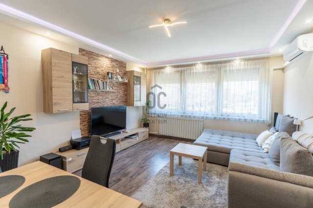 Eladó panellakás, Budapesten, X. kerületben, Lenfonó utcában