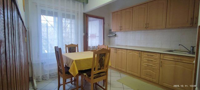 Eladó családi ház, Székesfehérvárott 68 M Ft, 2+2 szobás