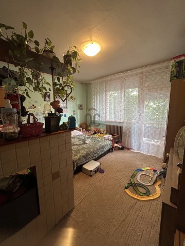 Eladó téglalakás, Tatabányán 32.99 M Ft, 2 szobás