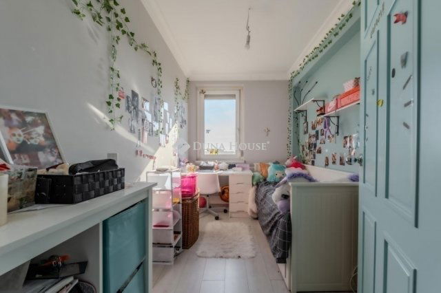 Eladó panellakás, Budapesten, III. kerületben 149.99 M Ft