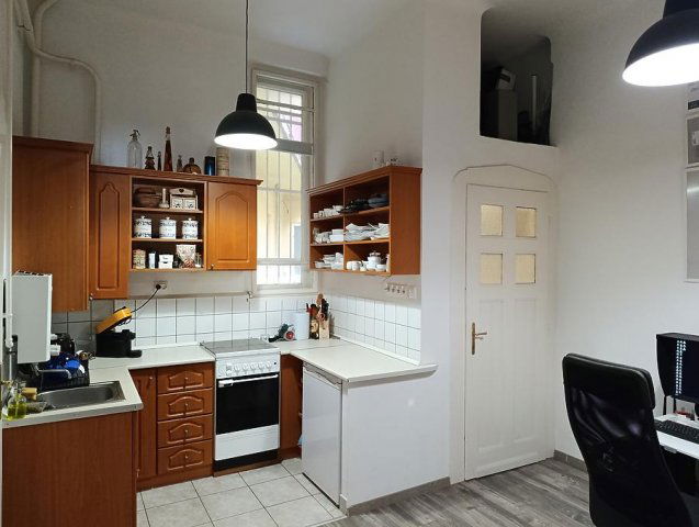 Eladó téglalakás, II. kerületben, Szilágyi Erzsébet fasoron