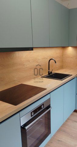 Eladó téglalakás, Komlón 29.9 M Ft, 2 szobás