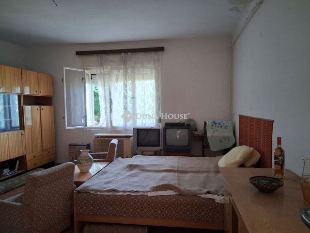 Eladó családi ház, Nyimen 35 M Ft, 2 szobás