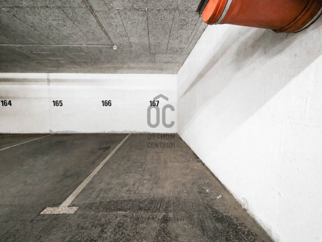 Eladó garázs, Budapesten, XI. kerületben 9.5 M Ft