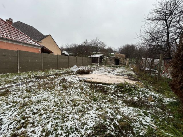 Eladó telek, Bodajkon, Rigós utcában 8 M Ft