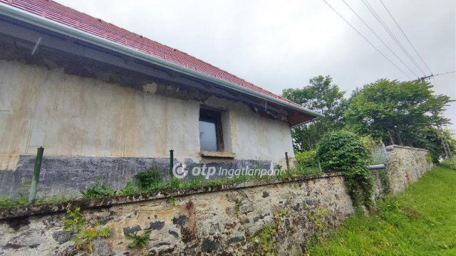 Eladó családi ház, Vindornyalakon 22.9 M Ft, 2 szobás