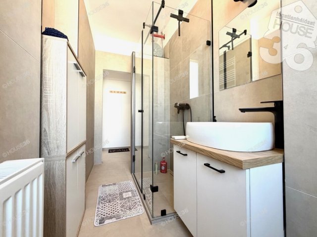 Eladó téglalakás, Kecskeméten 47.9 M Ft, 2 szobás