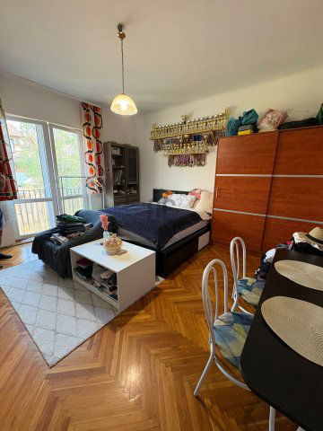 Eladó téglalakás, Budapesten, XI. kerületben 74.9 M Ft, 1 szobás