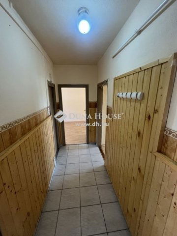 Eladó téglalakás, Szigetszentmiklóson 49.9 M Ft, 2 szobás