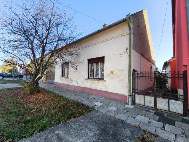 Eladó családi ház, Dombóváron, Vörösmarty utcában 20.5 M Ft