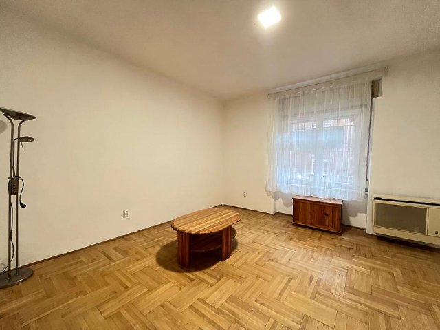 Kiadó téglalakás, albérlet, Budapesten, III. kerületben