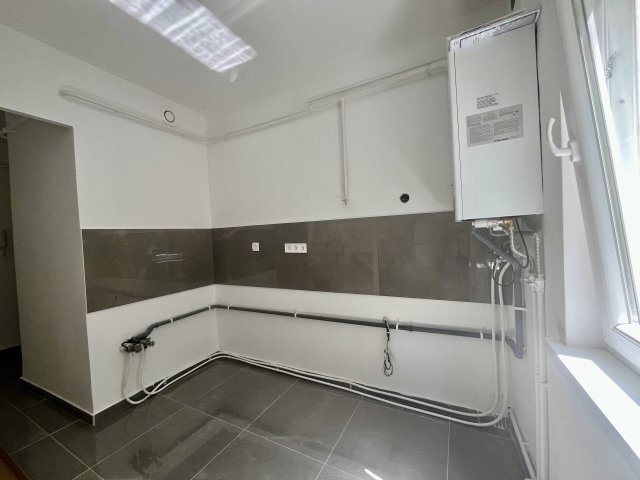 Eladó téglalakás, Gyulán 32 M Ft, 2 szobás