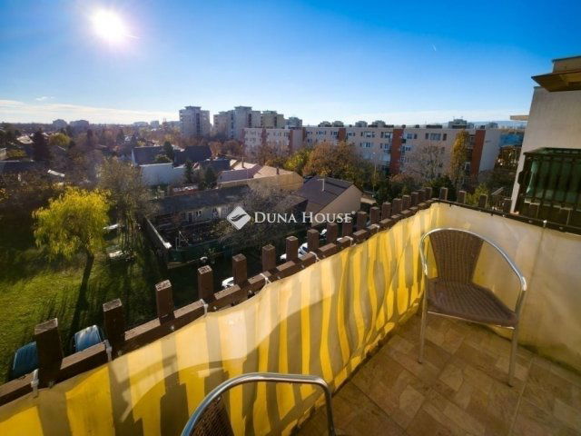 Eladó téglalakás, Budapesten, XVIII. kerületben 69 M Ft