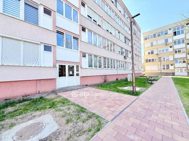 Eladó téglalakás, Mátészalkán 31.9 M Ft, 1+1 szobás