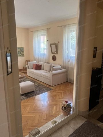 Eladó családi ház, Kecskeméten 124.9 M Ft, 5+2 szobás