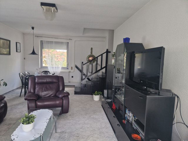 Eladó családi ház, Érden 118 M Ft, 4 szobás