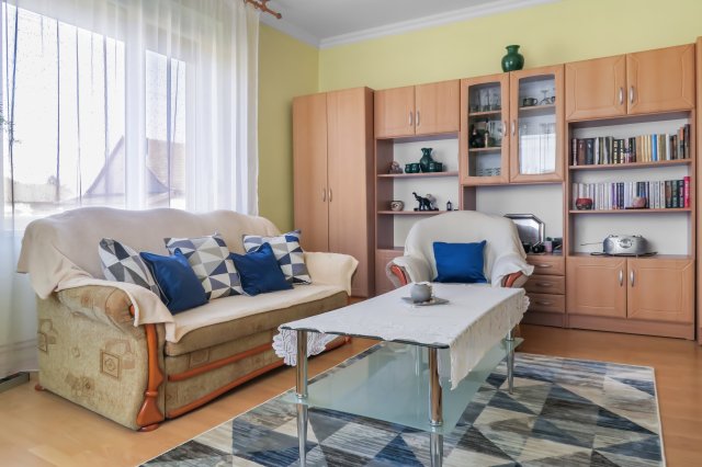 Eladó családi ház, Érden 88.9 M Ft, 3 szobás