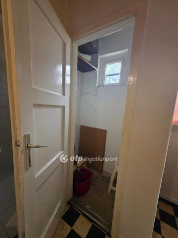 Eladó téglalakás, Budapesten, XIII. kerületben 56.9 M Ft