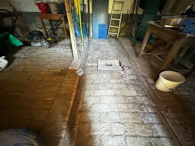Eladó családi ház, Zicsen 22 M Ft, 4 szobás