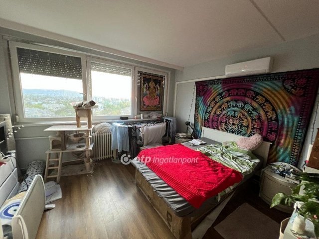 Eladó panellakás, Budapesten, XV. kerületben 56 M Ft, 1+1 szobás