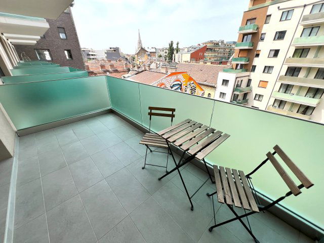 Eladó téglalakás, Budapesten, VIII. kerületben 88.27 M Ft