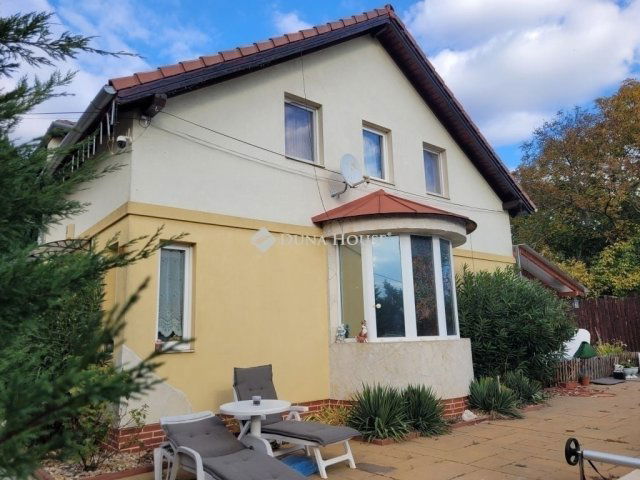 Eladó téglalakás, Üllőn 79 M Ft, 3 szobás