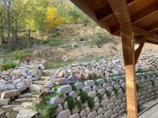 Eladó családi ház, Pécsett 94.9 M Ft, 4 szobás