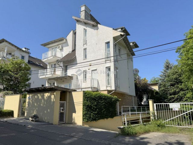Eladó téglalakás, Budapesten, II. kerületben, Széher úton