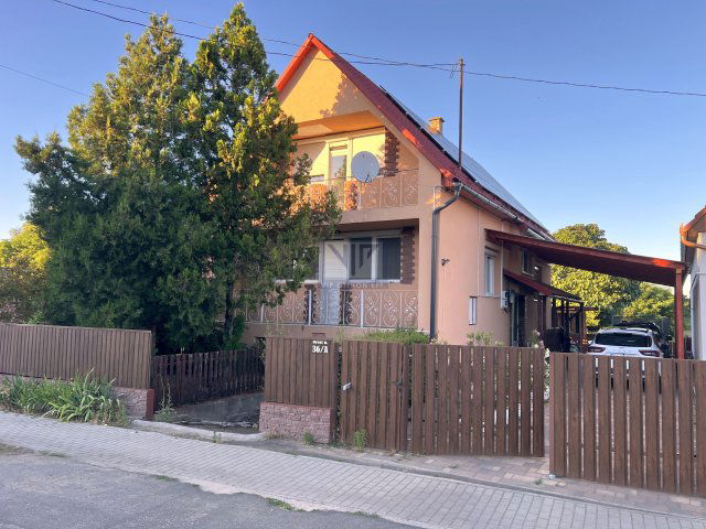 Eladó családi ház, Napkoron 52.9 M Ft, 3 szobás