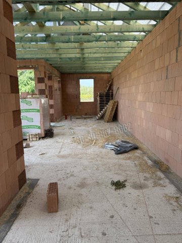 Eladó családi ház, Adonyban 84.9 M Ft, 3 szobás