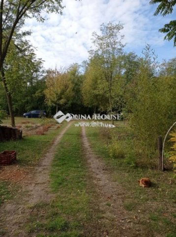 Eladó mezogazdasagi ingatlan, Kecskeméten 27.5 M Ft, 3 szobás