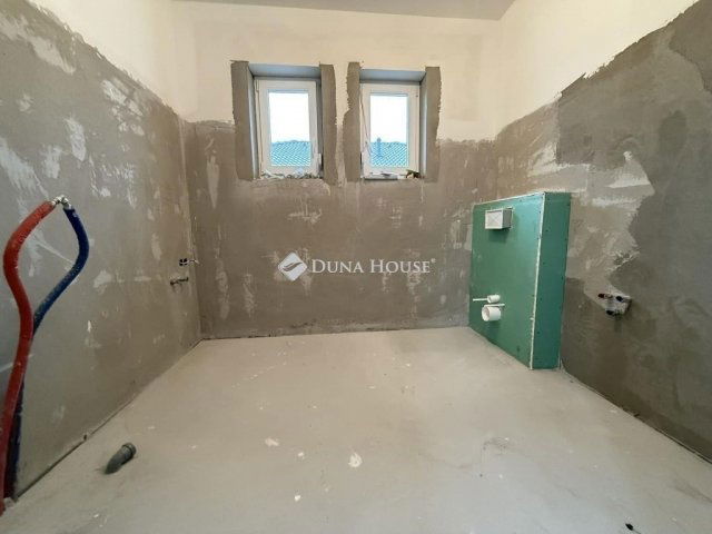 Eladó családi ház, Kecskeméten 82.99 M Ft, 4 szobás