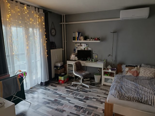 Eladó panellakás, Pécsett, Építők útján 46.9 M Ft, 2 szobás