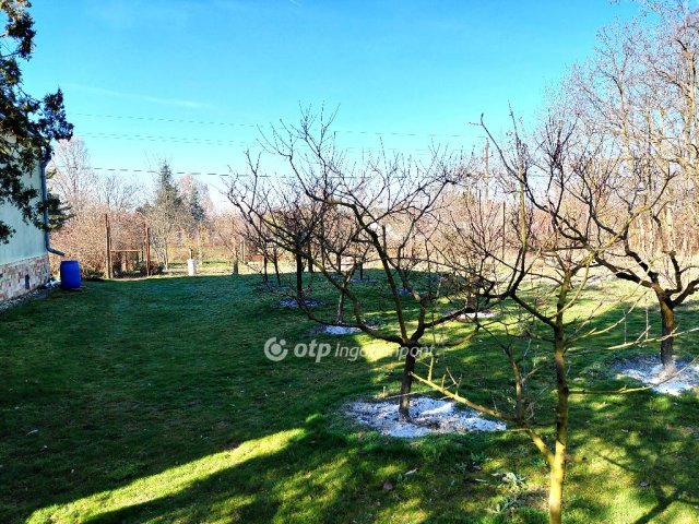 Eladó telek, Baján 8.5 M Ft / költözzbe.hu