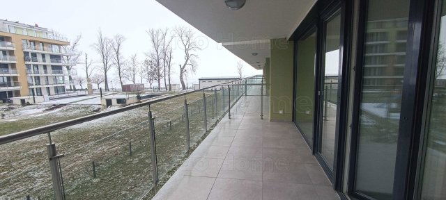 Eladó téglalakás, Siófokon 93.77 M Ft, 2 szobás