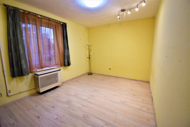 Eladó téglalakás, Budapesten, X. kerületben, Száva utcában