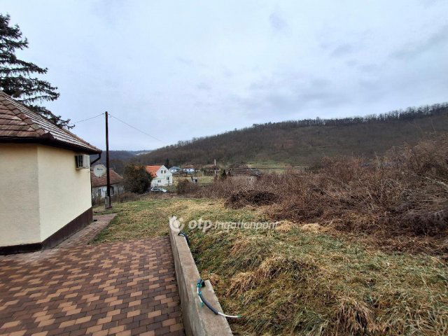 Eladó családi ház, Szécsényen 25.99 M Ft, 2 szobás