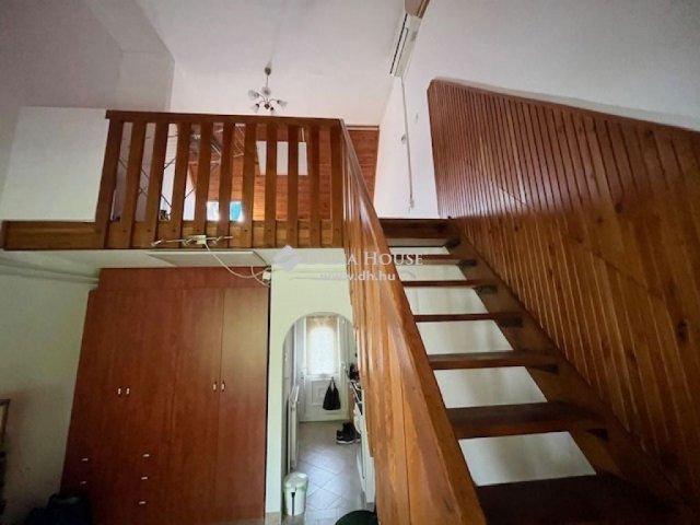 Eladó téglalakás, Gárdonyban 39.9 M Ft, 1 szobás