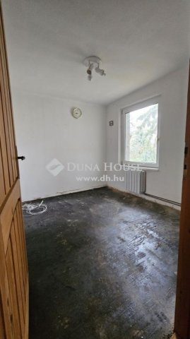 Eladó ikerház, Pilisszentkereszten 84.9 M Ft, 8 szobás