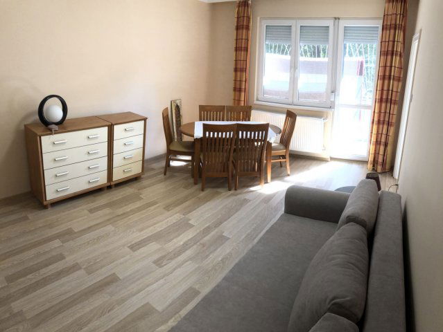 Kiadó téglalakás, albérlet, Debrecenben 240 E Ft / hó, 2 szobás