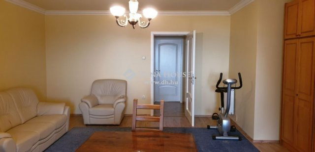 Eladó családi ház, Fóton 270 M Ft, 6 szobás