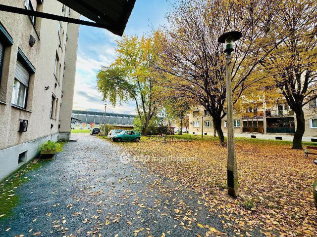 Eladó téglalakás, Miskolcon 20.9 M Ft, 2 szobás