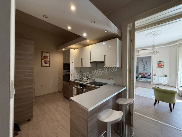 Kiadó téglalakás, albérlet, Budapesten, VI. kerületben