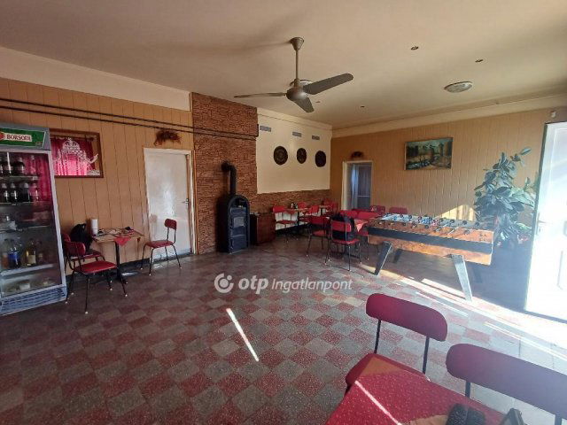 Eladó üzlethelyiség, Ostoroson 45 M Ft / költözzbe.hu