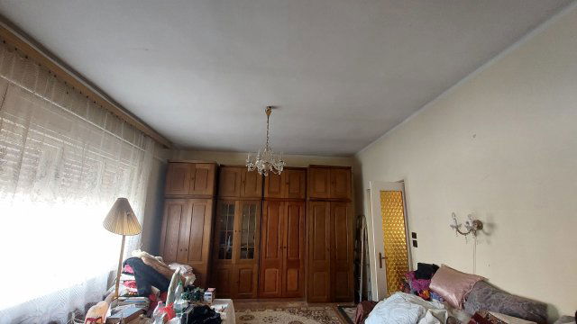 Eladó családi ház, Baján 34.5 M Ft, 2 szobás