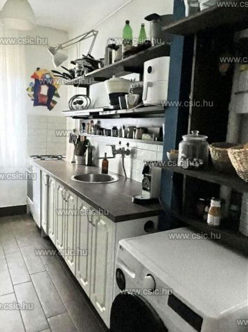 Eladó téglalakás, Budapesten, I. kerületben 94.99 M Ft, 2 szobás